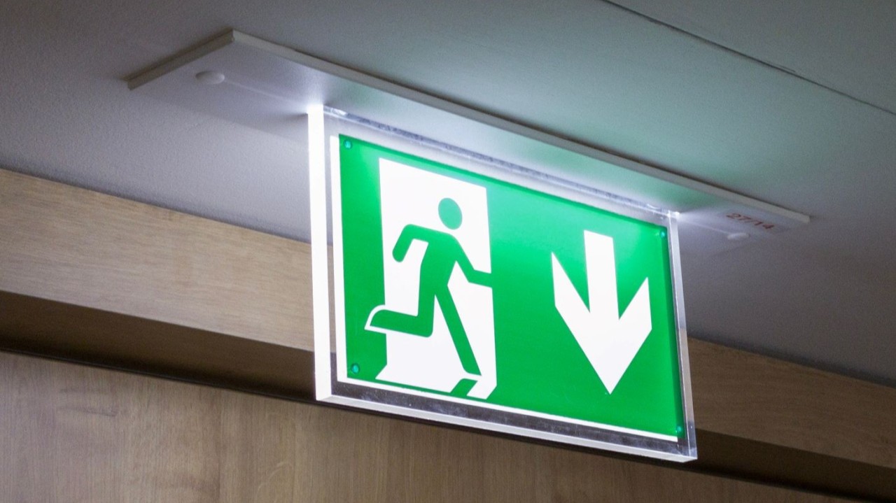 You are currently viewing Emergency exit lighting: what you need to know